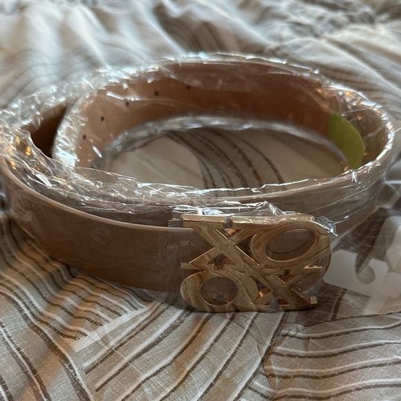 Callie Lives Accessories - Callie Lives Tan Belt with Silver Buckle